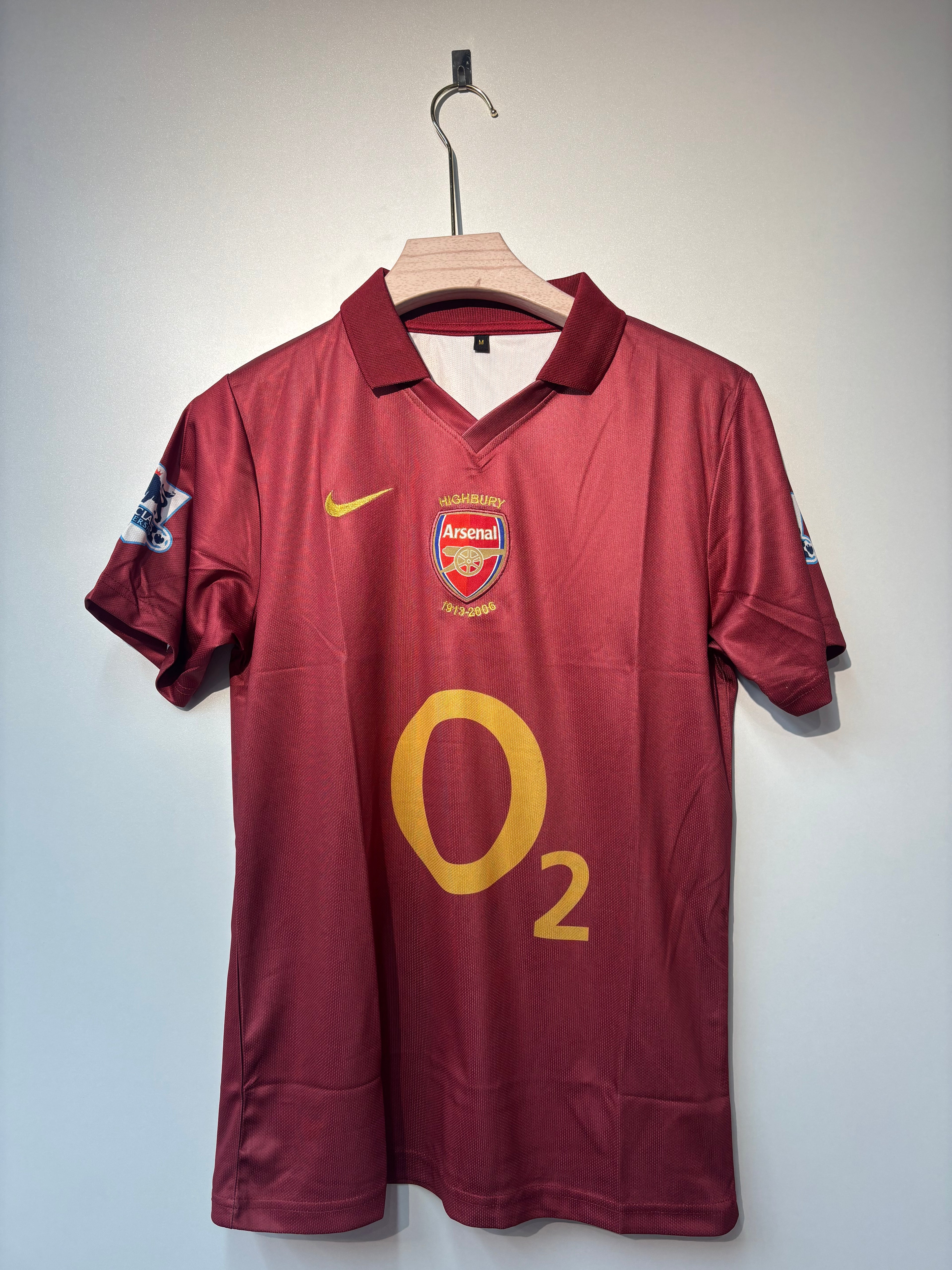 HENRY ARSENAL POLO 2005-06 HOME KIT EMBROIDERY