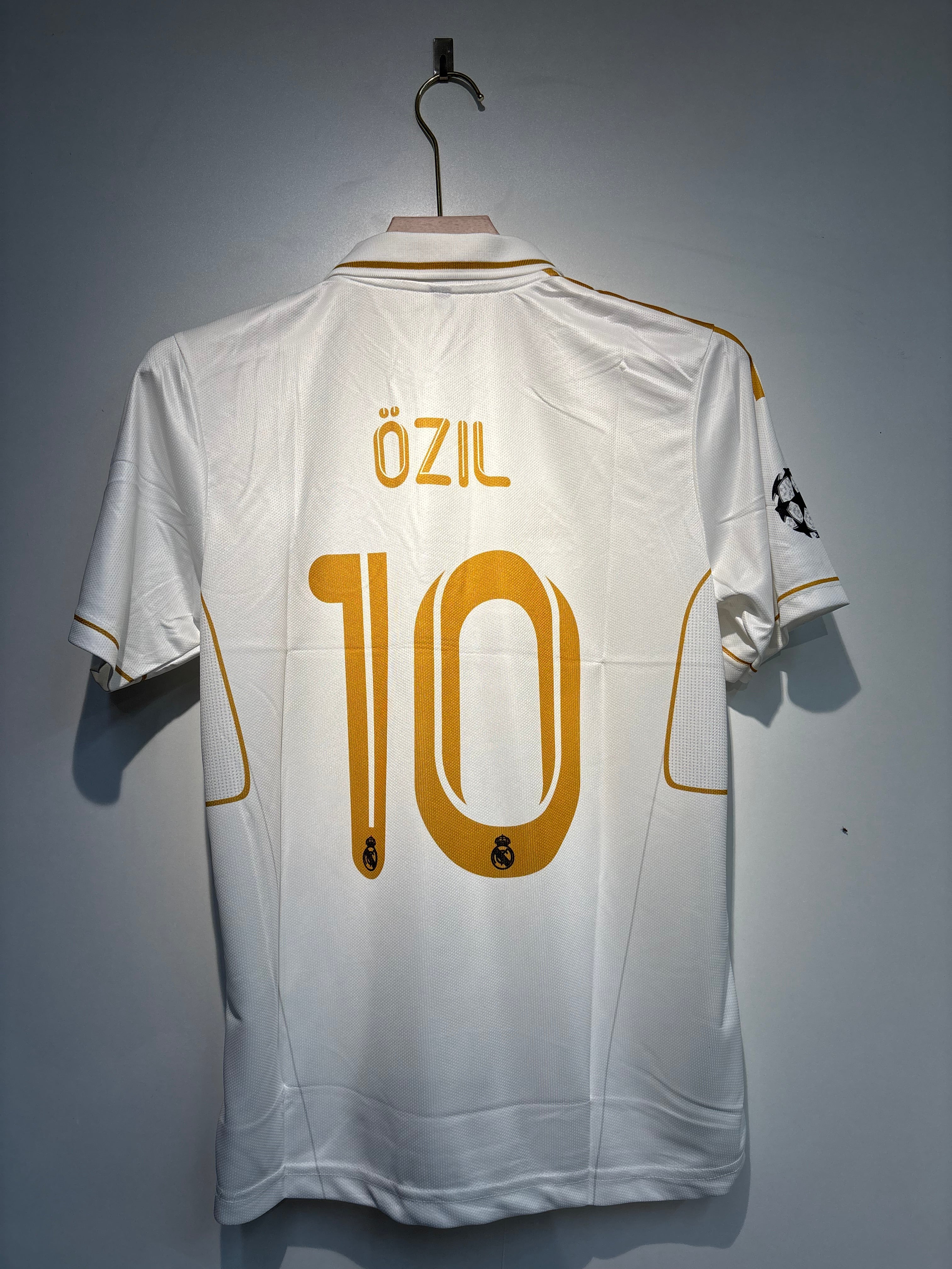 OZIL REAL MADRID 2011-12 POLO EMBROIDERY